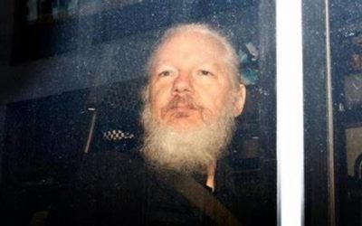 La justicia británica aprueba la orden de extradición de Julian Assange a Estados Unidos