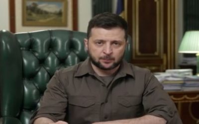 Zelenskyy critica la “indecisión” en reacción a la invasión rusa