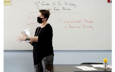 EEUU, divido por temas de racismo y sexualidad en escuelas