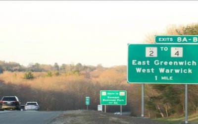Pasajero muere, conductor queda herido en presunto incidente de furia en la carretera de Warwick