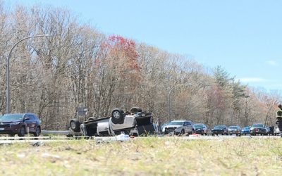 Policía identifica víctima fatal de choque en Warwick