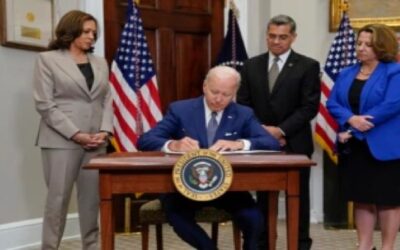 Biden firma orden ejecutiva para proteger el acceso al aborto y a los anticonceptivos