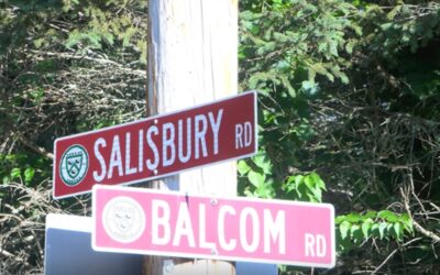 Autoridades identifican a dos adolescentes muertos en accidente en Foster.