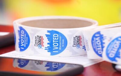 Demócratas, republicanos invierten para obtener voto hispano