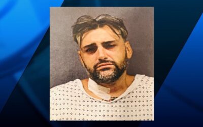 Hombre acusado de apuñalarse y presentar denuncia falsa.