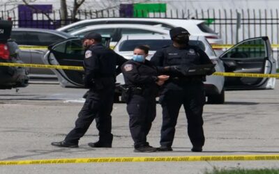 Tiroteo en mall de Indianápolis deja tres muertos y varios heridos