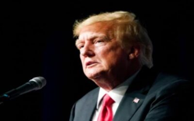 Trump regresa a Washington para dar un discurso político