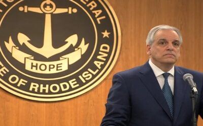 Fiscal General anuncia cargos contra ex entrenador de la Escuela Secundaria North Kingstown.