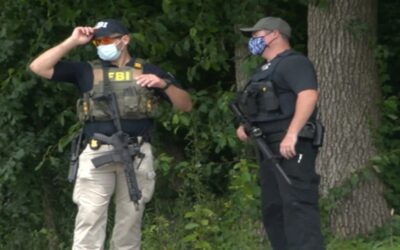 FBI allana dos casas club de los Hells Angels luego de tiroteo en el Pagans Motorcycle Club en Pawtucket.