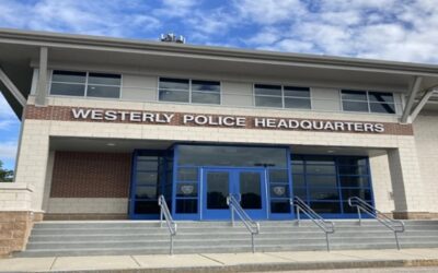 Mujer muere en accidente automovilístico.