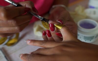 Demandan a cadena de salones manicure VIP Nails &Spa por violaciones a ley laboral