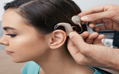FDA autoriza la venta de audífonos sin receta médica para personas con pérdida auditiva