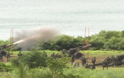 Taiwán hace maniobras, dice que China busca controlar el mar
