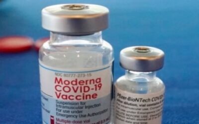 EEUU autoriza refuerzos de vacunas de Moderna y Pfizer/BioNTech rediseñados para ómicron