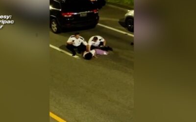 Capitán policía Providence acusado de agresión por supuestamente golpear a un detenido.