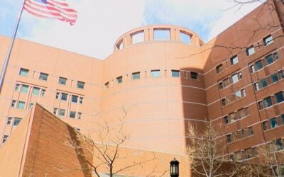 Mujer abusaba sexualmente de niños que cuidaba.