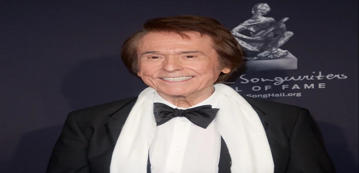 Raphael será honrado por su excepcional trayectoria profesional en los Premios Billboard de la Música Latina 2022