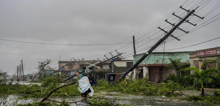 Ciclón Ian sale de Cuba y deja daños en zona tabacalera