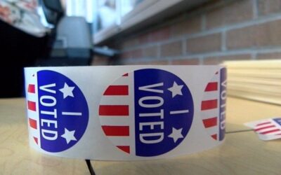 Junta Electoral Rhode Island recuenta votos en varias contiendas.