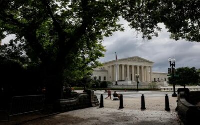 Miles de inmigrantes en riesgo tras decisiones de la Corte Suprema