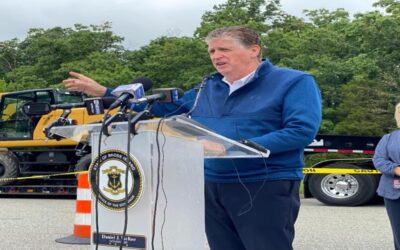 McKee marca inicio obras de pavimentación por $36 millones.