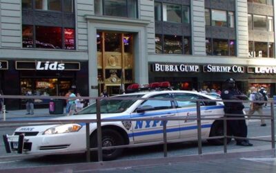 Persecución automovilística en medio de Nueva York para robar 20.000 dólares