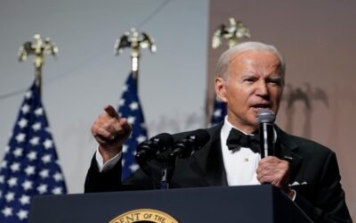 Biden renueva su compromiso con la comunidad hispana