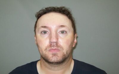 Ex director finanzas programa escolar acusado de robar más de $3 millones