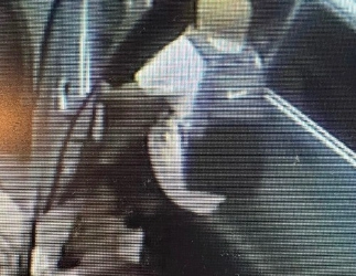 Providence:  se roban vehículo con dos niños.