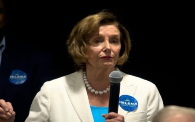 Pelosi en Rhode Island para apoyar campaña de Helena Buonnano  Foulkes