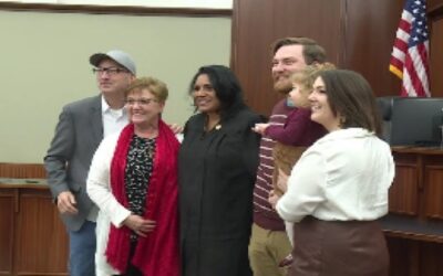 9 niños fueron adoptados oficialmente en el Día Nacional de la Adopción.