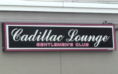 Junta Licencias Providence cierra el Cadillac Lounge por 72 horas luego de apuñalamiento fatal.