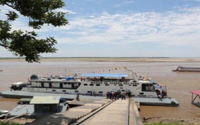 Perú: liberan barco retenido en protesta por contaminación