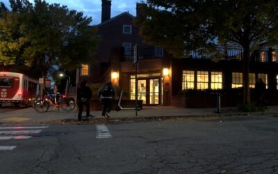 Mujer arrestada en conexión con nota antisemita dejada en Brown RISD Hillel.