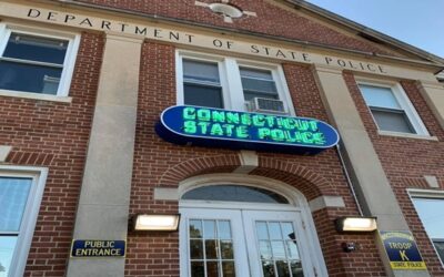 Motociclista de Rhode Island muere en accidente en Connecticut.