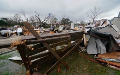 Tres muertos en Louisiana mientras tormenta genera tornados en el sur de EEUU