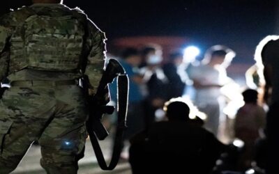 Tras suspensión temporal del Título 42, la Guardia Nacional de Texas despliega una “fuerza de seguridad fronteriza”