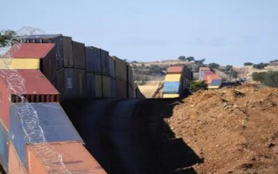 Arizona retirará muro improvisado en frontera con México