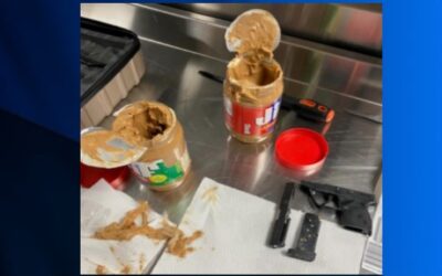 Hombre de Rhode Island acusado de esconder partes de armas en frascos de mantequilla de maní