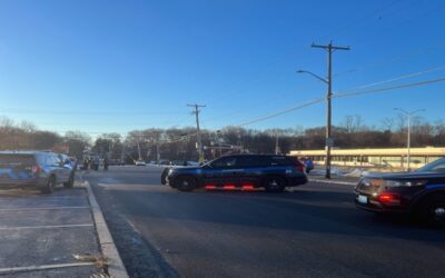 Adolescente atropellada en Warwick hospitalizada con lesiones graves.