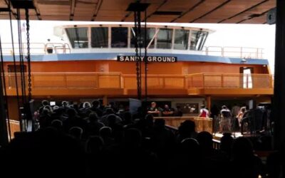 NY: Incendio obliga a evacuar pasajeros de transbordador