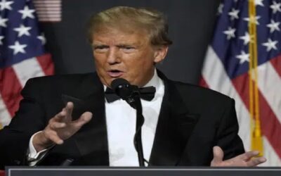 Panel del 6 de enero sopesa recomendar 3 cargos contra Trump