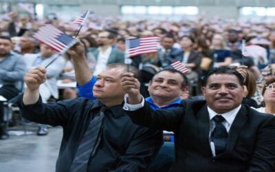 EEUU extenderá la residencia legal permanente a solicitantes de la ciudadanía