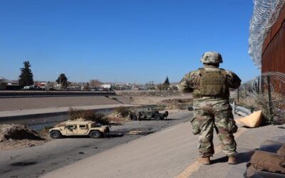 La presencia militar estrecha el ya limitado acceso de los migrantes a EE.UU.