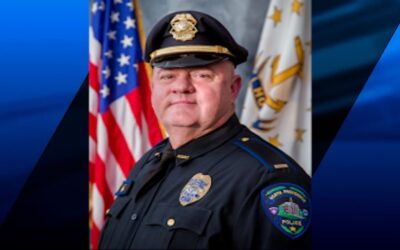 2 oficiales policía North Providence acusados de robar fondos del sindicato de policía de la ciudad.