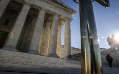 Administración Biden pide a Corte Suprema retomar ley que castiga promover la inmigración de indocumentados