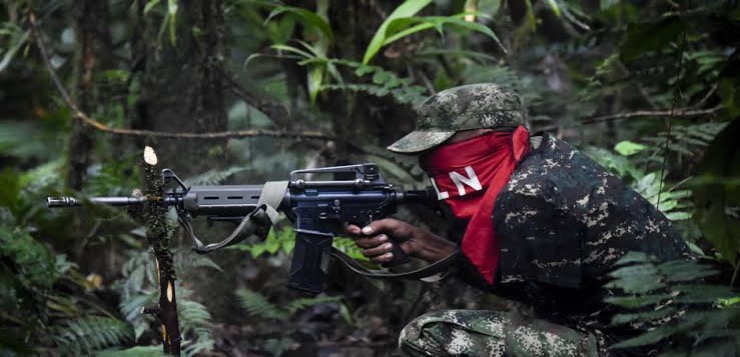 Colombia: combates entre armados amedrentan a la población