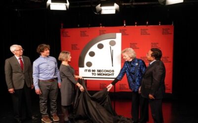 El “reloj del fin del mundo” avanza 90 segundos debido a la guerra en Ucrania
