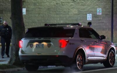 Policía Providence investiga apuñalamiento.