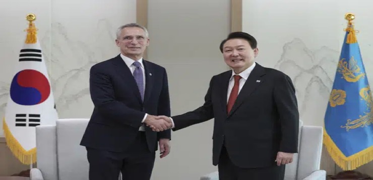 Jefe de la OTAN pide a Surcorea dar apoyo militar a Ucrania